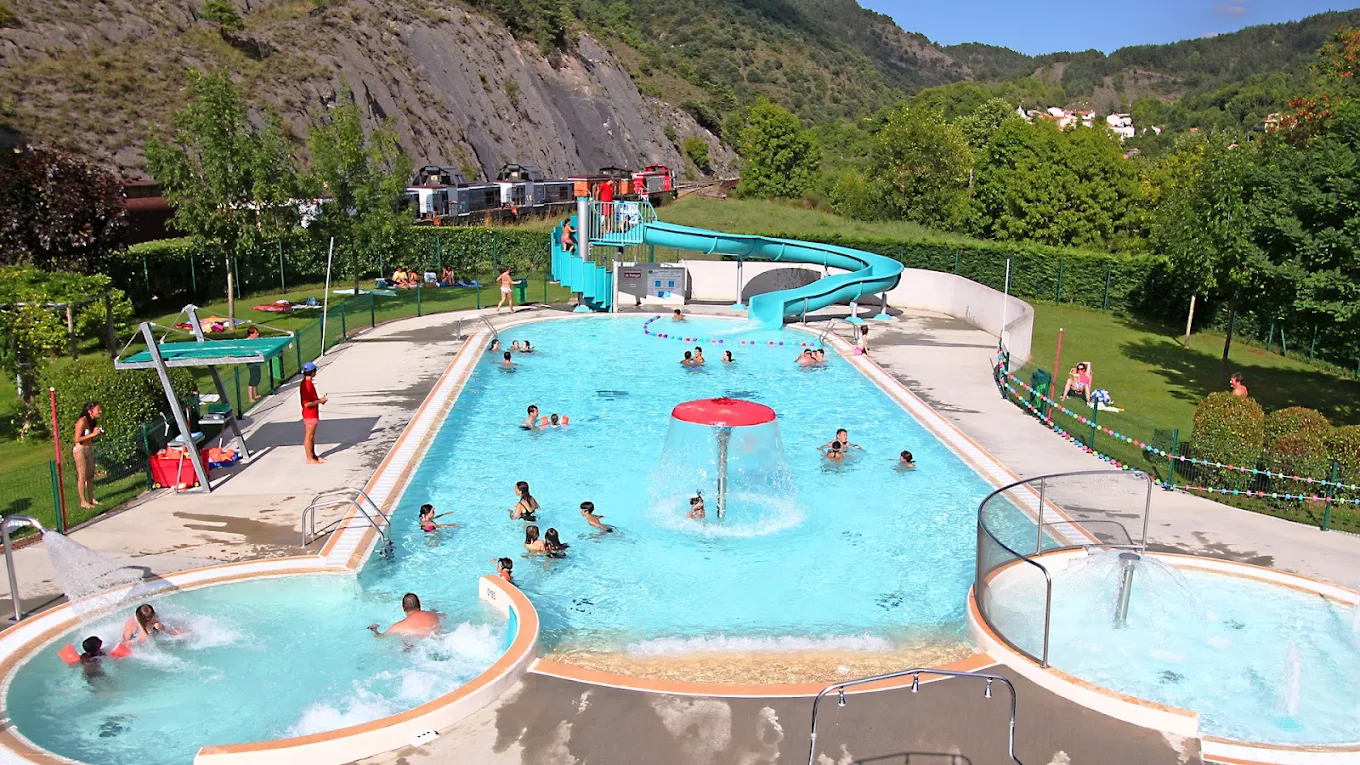 piscine axat